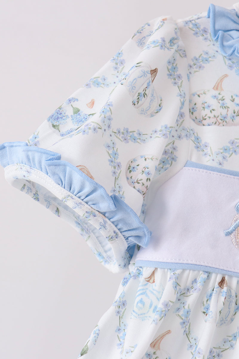 Blue pumpkin embroidery ruffle pants set