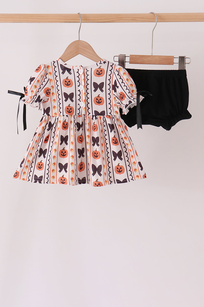 Pumpkin bow embroidery ruffle bloomer set